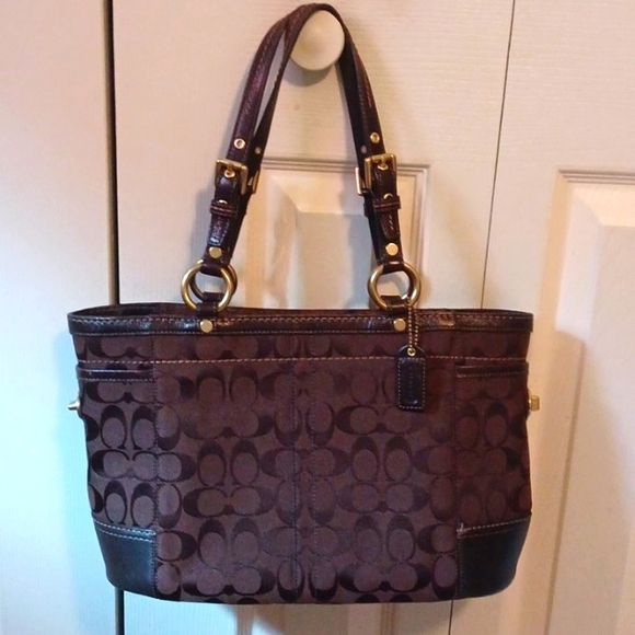 Authentic Coach Brown Signature Handbag - Picture 1 of 10